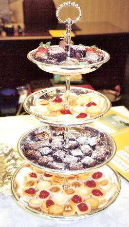 Bite-size Brownies & Bite-size Cheesecakes